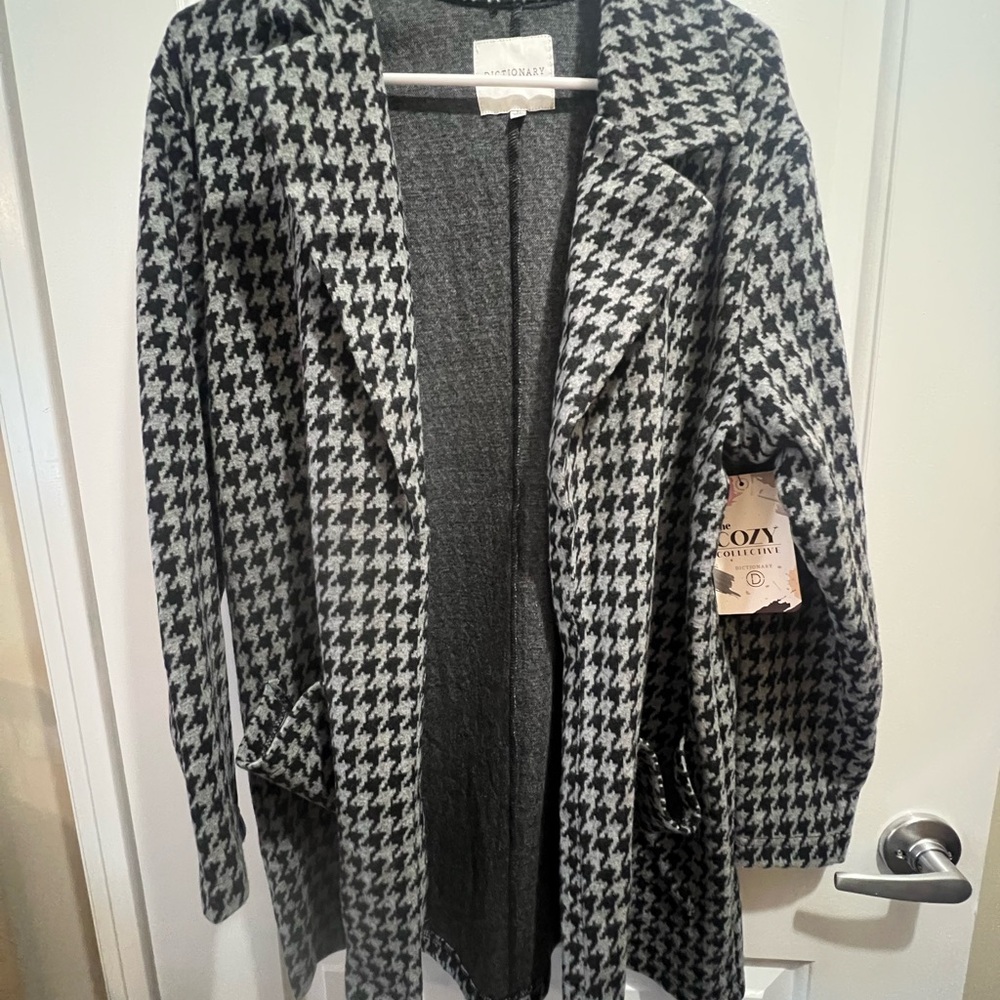 Gray Houndstooth Coat